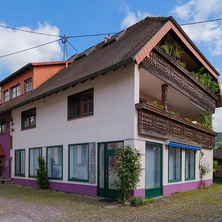 Zell 14 Pers | Sauna | Hunde Erlaubt | Bbq | Massage Биберах-ан-дер-Рис